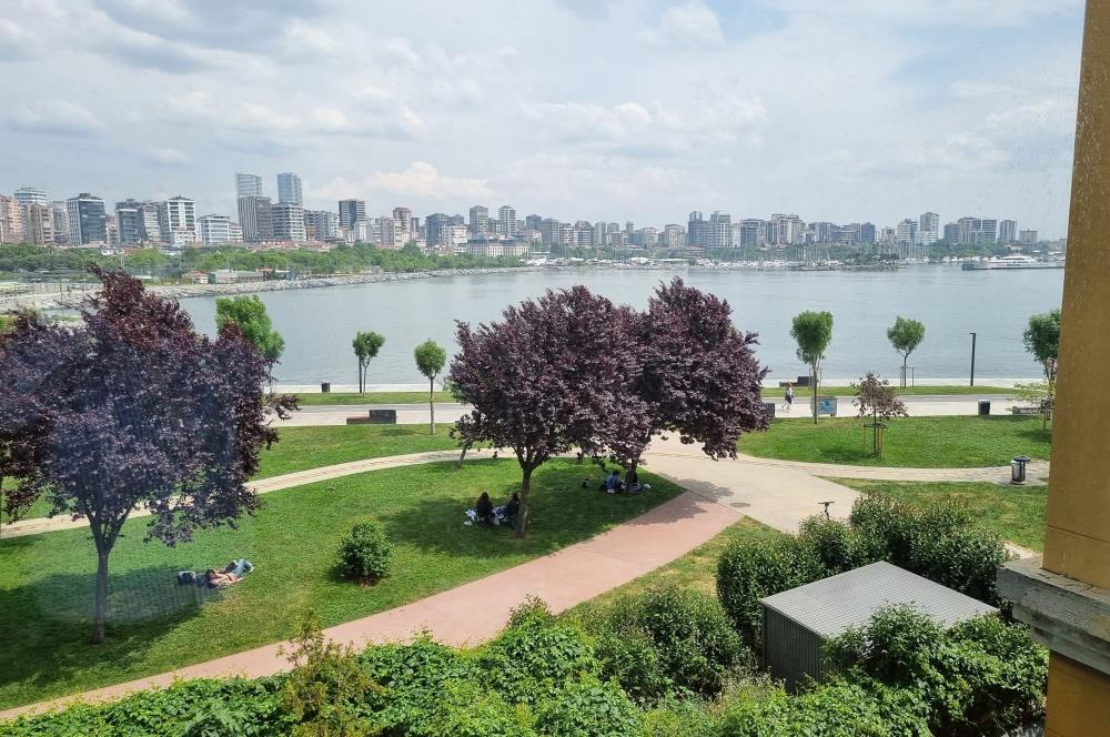 MODA’DA MUHTEŞEM DENIZ VE PARK MANZARALI SATILIK DAİRE