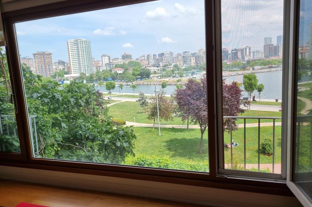 MODA’DA MUHTEŞEM DENIZ VE PARK MANZARALI SATILIK DAİRE