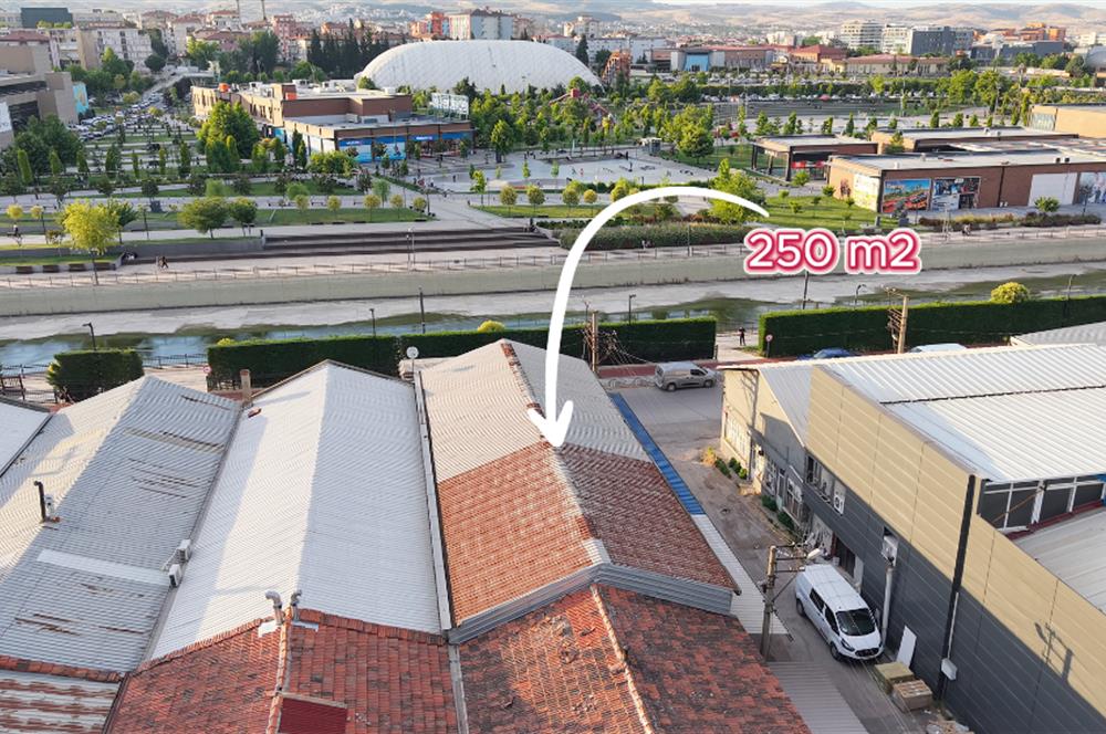 AVLU KARŞISINDA 250 m2 SATILIK İMALATHANE-DÜKKAN