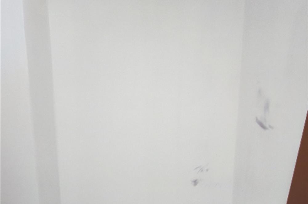 İçerenköy Sanayi Girişinde 3+1 Kiralık Ofis 
