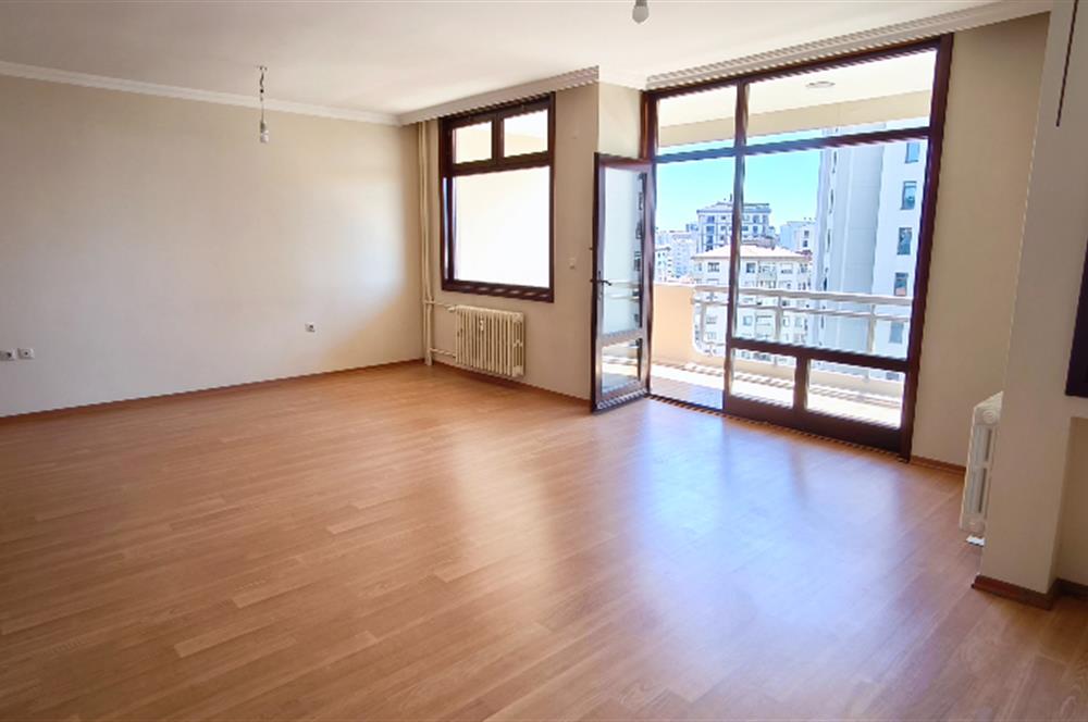 Beyaz Köşk Sitesi Ferah Kiralık 3+1 Daire