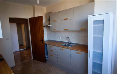 Beyaz Köşk Sitesi Ferah Kiralık 3+1 Daire