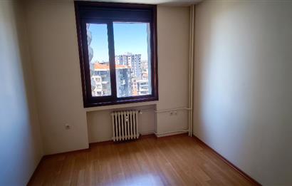 Beyaz Köşk Sitesi Ferah Kiralık 3+1 Daire