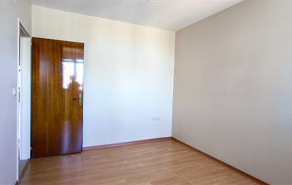 Beyaz Köşk Sitesi Ferah Kiralık 3+1 Daire