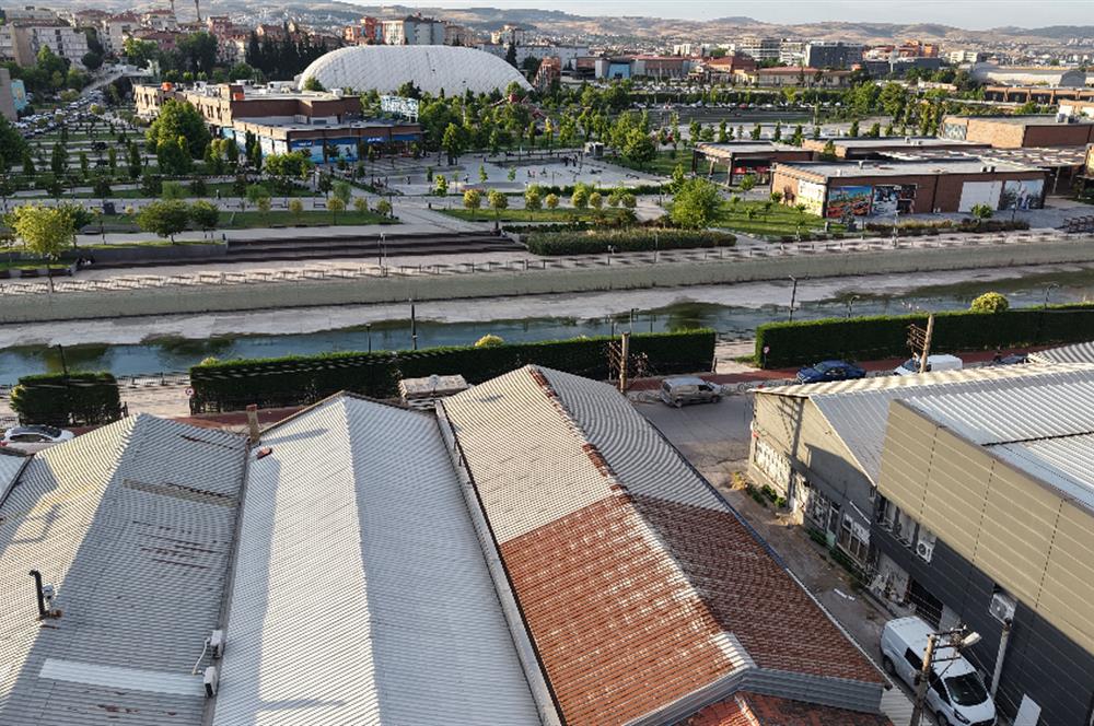 AVLU KARŞISINDA 250 m2 SATILIK İMALATHANE-DÜKKAN