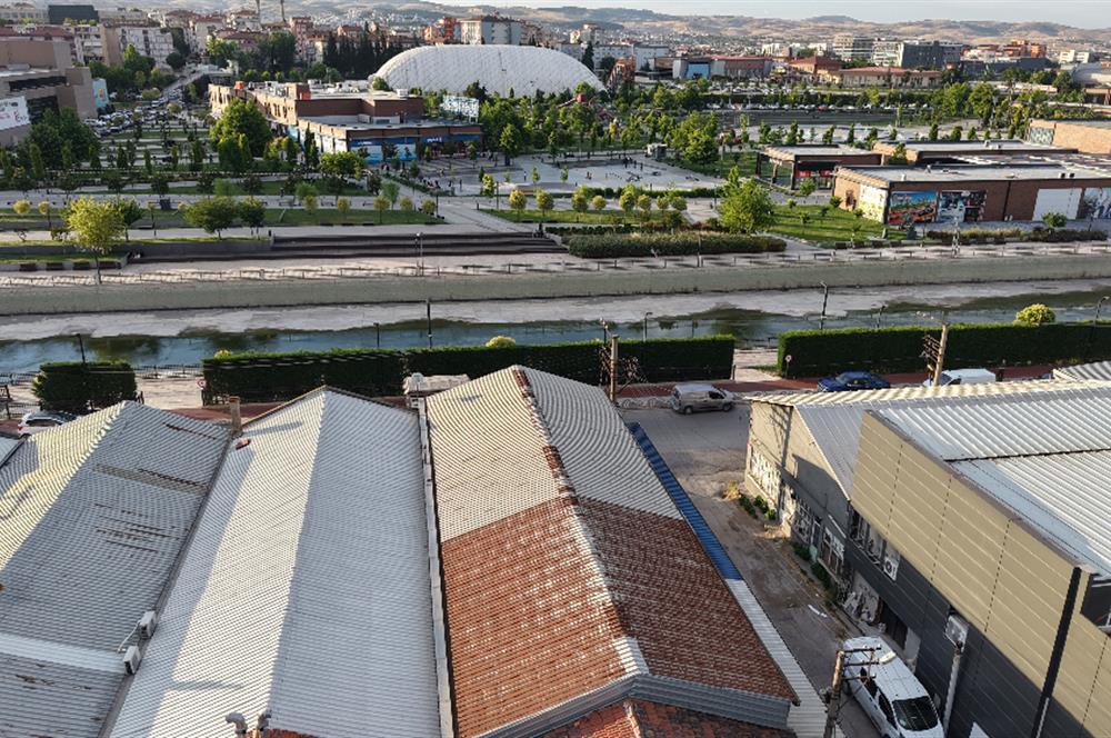 AVLU KARŞISINDA 250 m2 SATILIK İMALATHANE-DÜKKAN