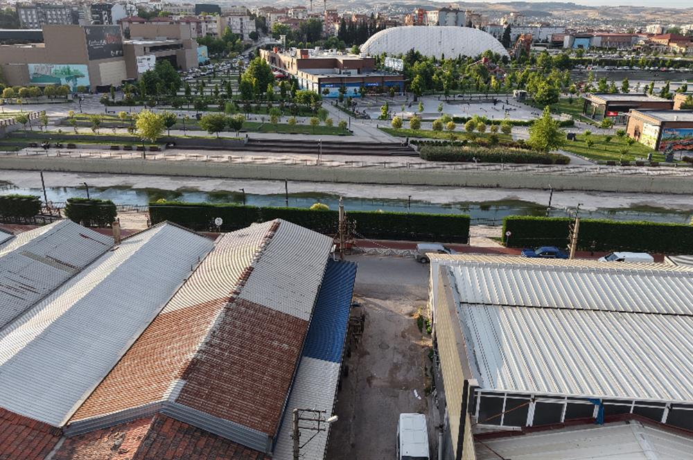 AVLU KARŞISINDA 250 m2 SATILIK İMALATHANE-DÜKKAN