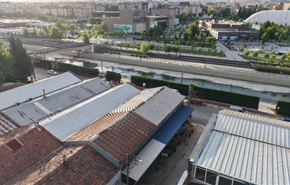AVLU KARŞISINDA 250 m2 SATILIK İMALATHANE-DÜKKAN