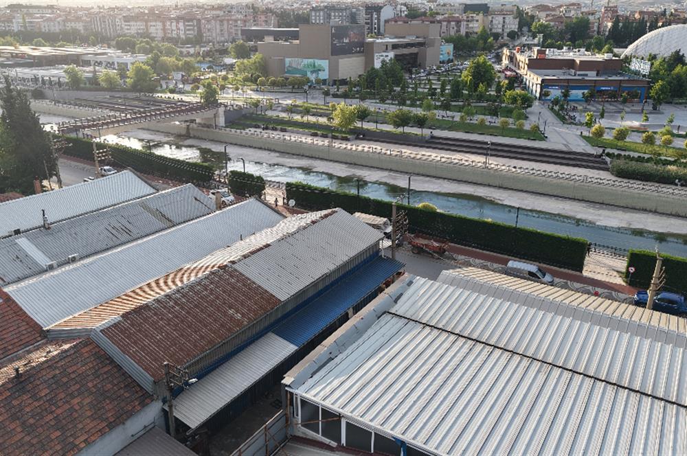 AVLU KARŞISINDA 250 m2 SATILIK İMALATHANE-DÜKKAN
