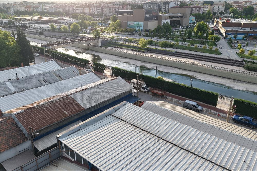 AVLU KARŞISINDA 250 m2 SATILIK İMALATHANE-DÜKKAN