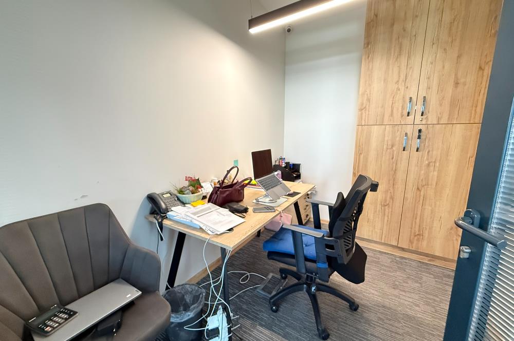 PortaVadi Satılık Ofis 168m2 Dekorasyonlu KDV Avantajlı