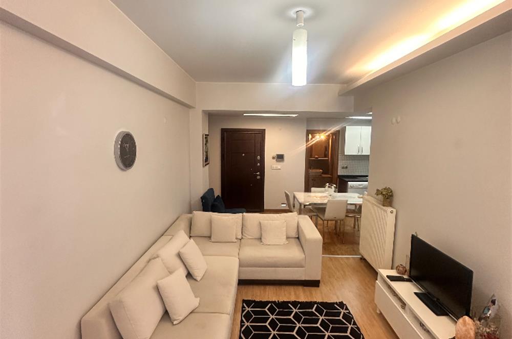 Karşıyaka Demirköprü Eşyalı 1+1 