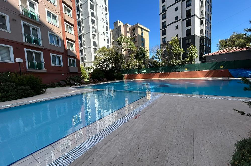 BOSTANCI CİTY KONUTLARI ŞEREFİYESİ EN YÜKSEK BLOKDA KİRALIK 4+1