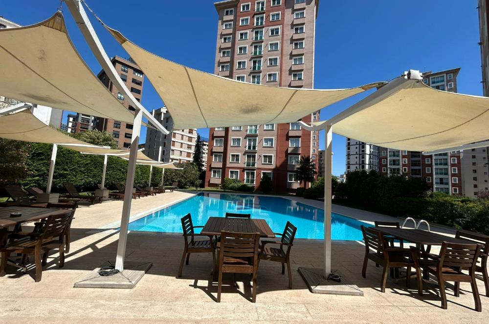BOSTANCI CİTY KONUTLARI ŞEREFİYESİ EN YÜKSEK BLOKDA KİRALIK 4+1