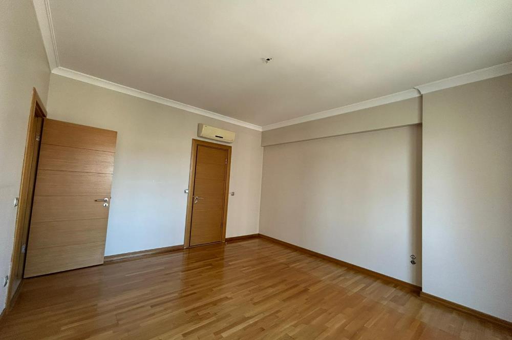 BOSTANCI CİTY KONUTLARI ŞEREFİYESİ EN YÜKSEK BLOKDA KİRALIK 4+1