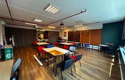 BÜYÜKDERE CAD'SİNE 2. BİNA YABA PLAZA'DA 550 m2 SATILIK OFİS