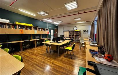 BÜYÜKDERE CAD'SİNE 2. BİNA YABA PLAZA'DA 550 m2 SATILIK OFİS