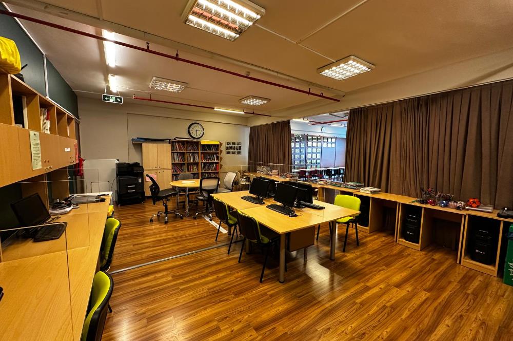 BÜYÜKDERE CAD'SİNE 2. BİNA YABA PLAZA'DA 550 m2 SATILIK OFİS