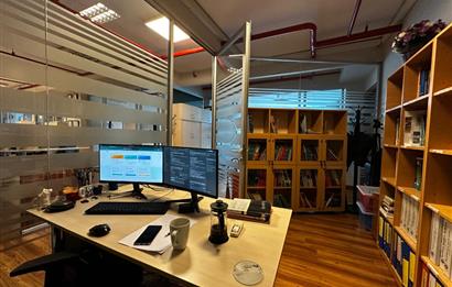 BÜYÜKDERE CAD'SİNE 2. BİNA YABA PLAZA'DA 550 m2 SATILIK OFİS