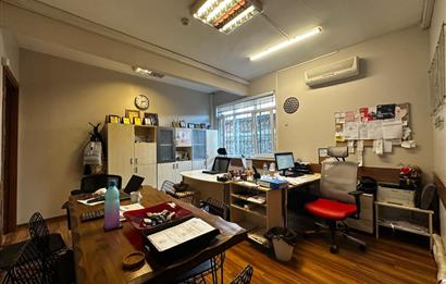 BÜYÜKDERE CAD'SİNE 2. BİNA YABA PLAZA'DA 550 m2 SATILIK OFİS