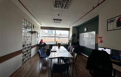 BÜYÜKDERE CAD'SİNE 2. BİNA YABA PLAZA'DA 550 m2 SATILIK OFİS