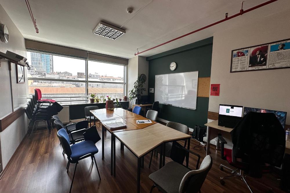 BÜYÜKDERE CAD'SİNE 2. BİNA YABA PLAZA'DA 550 m2 SATILIK OFİS