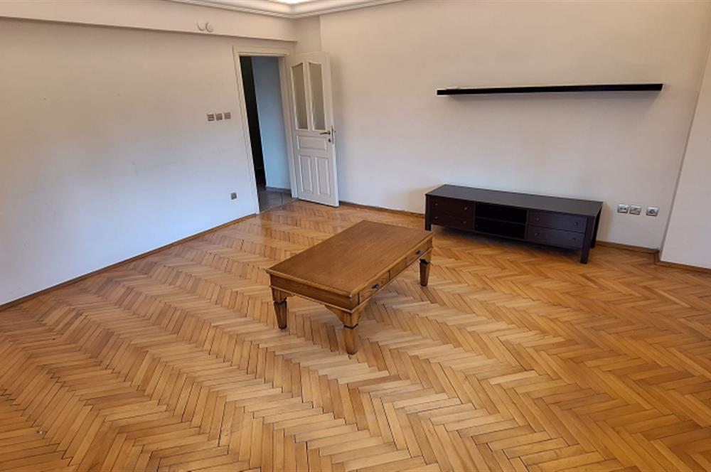 MASLAK / DARÜŞŞAFAKA MAH. / KILIÇ SİTESİ 3+1 KİRALIK DAİRE