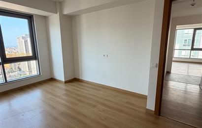 İstanbul 216'da Kiralık 2+1 Ebeveyn Banyolu Daire (75m²)