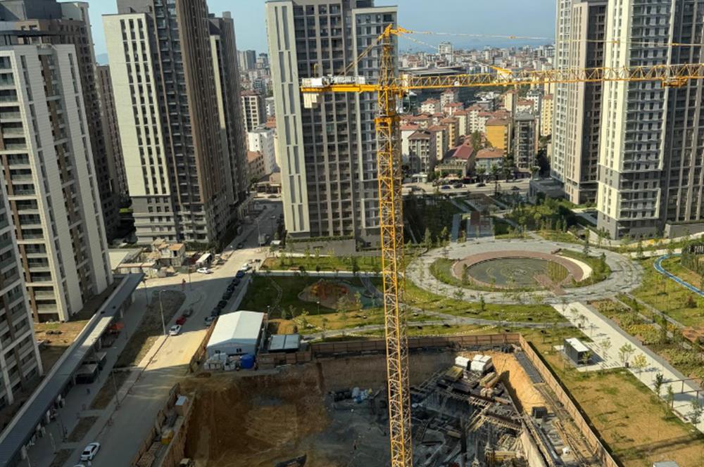 İstanbul 216'da Kiralık 2+1 Ebeveyn Banyolu Daire (75m²)