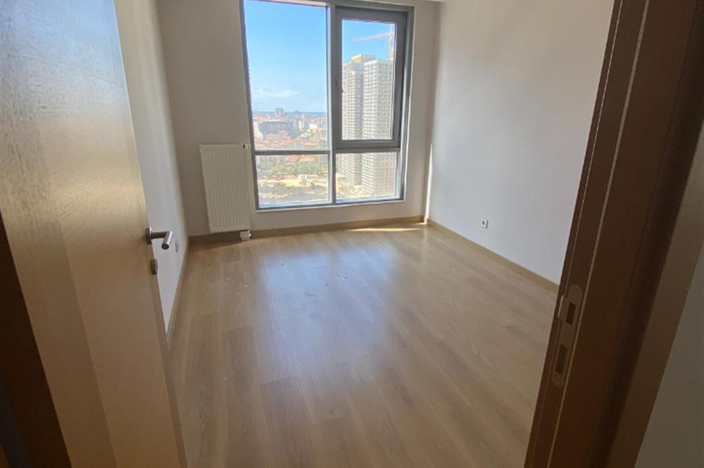 BAYSAŞ İSTANBUL 216'da Kiralık 2+1 Daire (23. Kat)