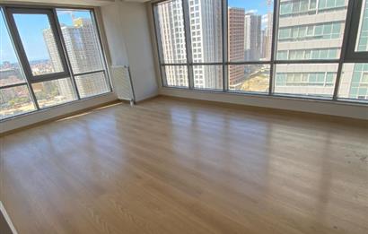 BAYSAŞ İSTANBUL 216'da Kiralık 2+1 Daire (23. Kat)