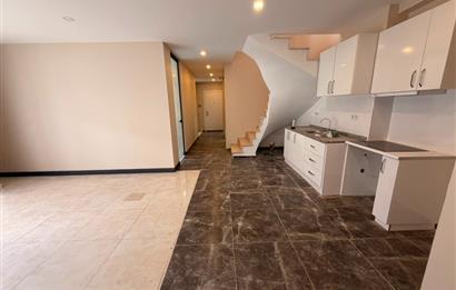 Şişli 19 Mayıs Mahallesi'nde Kiralık 4+1 Çatı Dubleksi