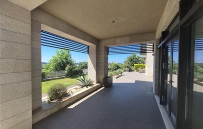 Ormanada'da Kapalı Otoparklı, Özel Havuzlu Ultra Lüks Villa