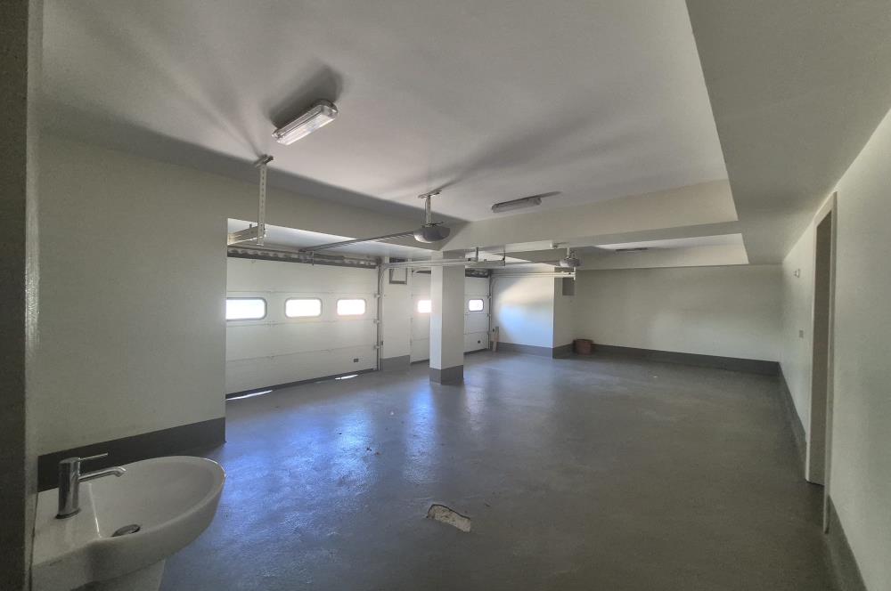 Ormanada'da Kapalı Otoparklı, Özel Havuzlu Ultra Lüks Villa