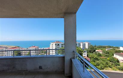YALINCAKTA ÖZEL KONUMU VE EŞSİZ MANZARASIYLA 3+1 SATILIK DAİRE 