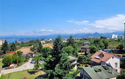 YALINCAKTA ÖZEL KONUMU VE EŞSİZ MANZARASIYLA 3+1 SATILIK DAİRE 