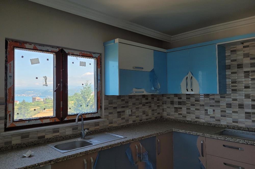 YALINCAKTA ÖZEL KONUMU VE EŞSİZ MANZARASIYLA 3+1 SATILIK DAİRE 