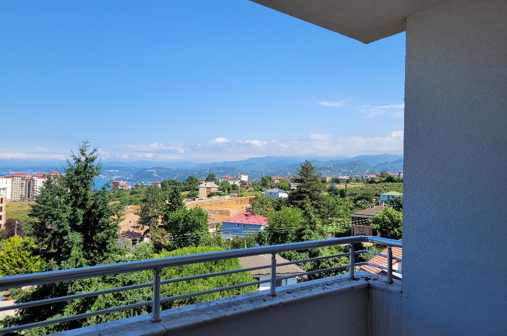YALINCAKTA ÖZEL KONUMU VE EŞSİZ MANZARASIYLA 3+1 SATILIK DAİRE 
