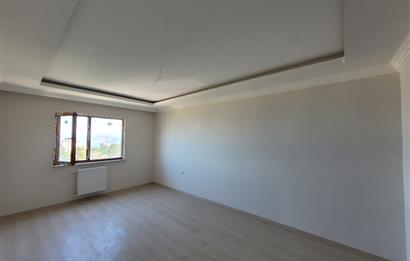 YALINCAKTA ÖZEL KONUMU VE EŞSİZ MANZARASIYLA 3+1 SATILIK DAİRE 