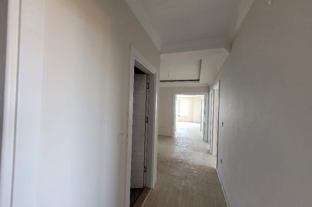 YALINCAKTA ÖZEL KONUMU VE EŞSİZ MANZARASIYLA 3+1 SATILIK DAİRE 