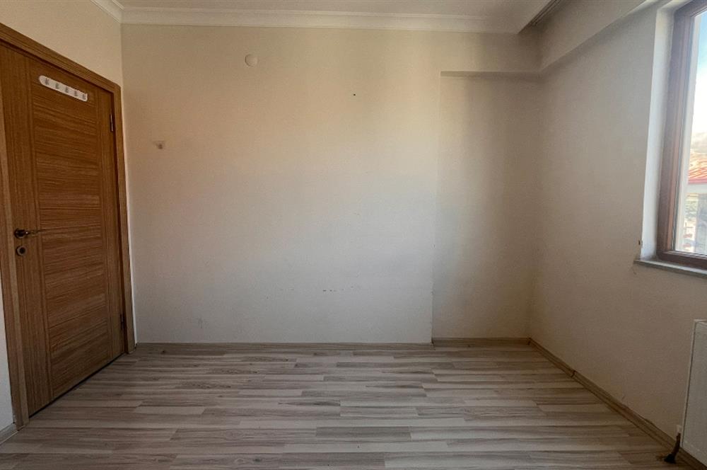 C21 Cius; Cihatlı TOKİ de Asansörlü Ara Kat 2+1 Kiralık Daire