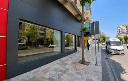 C21 Loft’ tan İstiklal Caddesinde 485 m2 İş Yeri