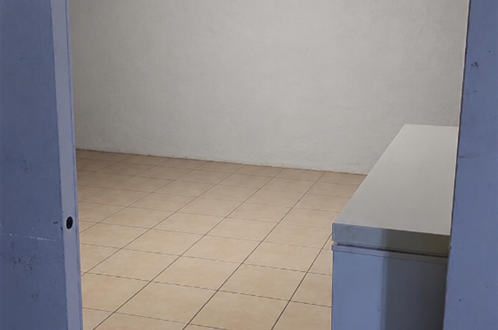 CENTURY 21'DEN FATSA MERKEZ'DE CADDE CEPHELİ SATILIK DÜKKAN VE DEPOSU