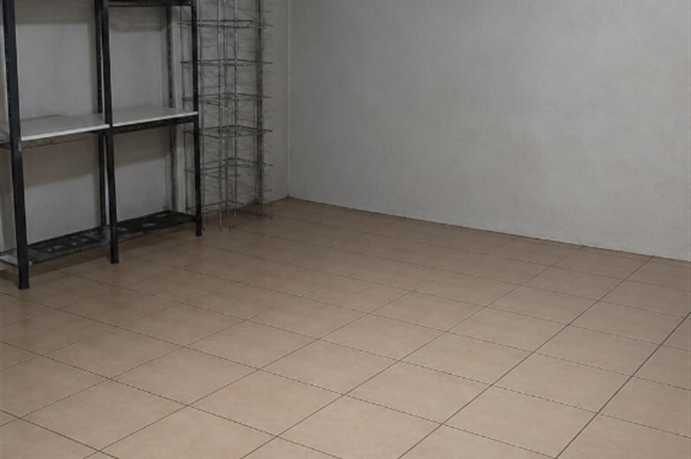 CENTURY 21'DEN FATSA MERKEZ'DE CADDE CEPHELİ SATILIK DÜKKAN VE DEPOSU