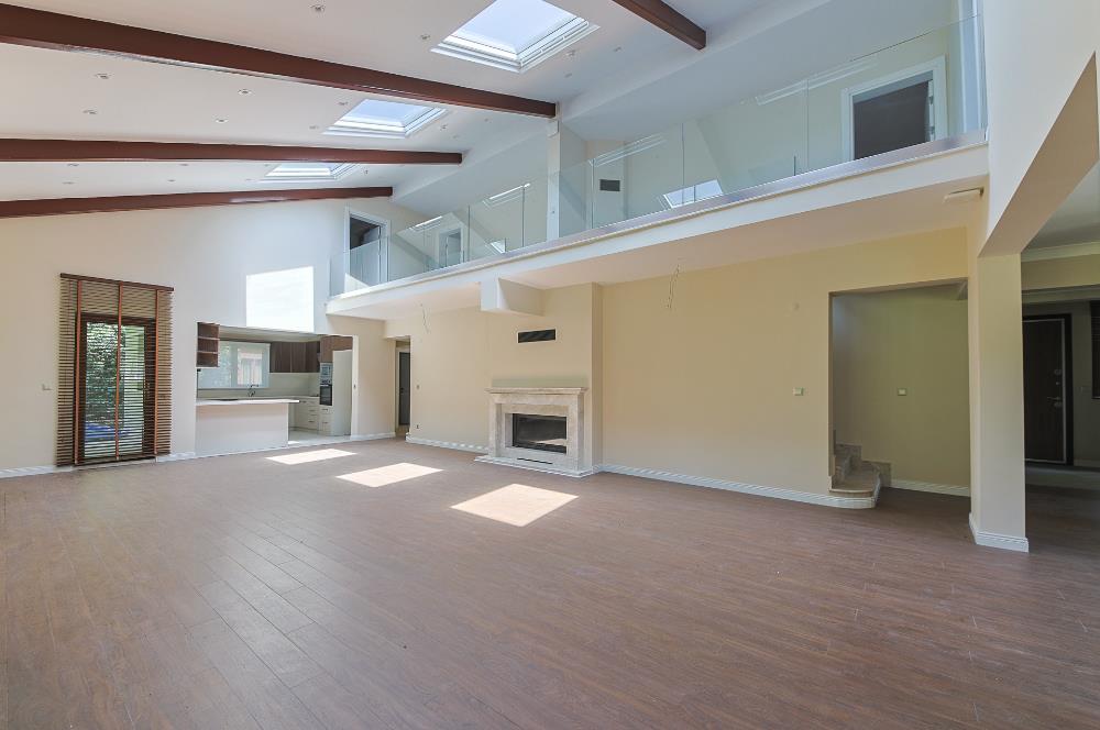 Sapanca Kırkpınar 6+1 425 net Site İçerisinde Lüks Villa
