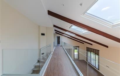 Sapanca Kırkpınar 6+1 425 net Site İçerisinde Lüks Villa