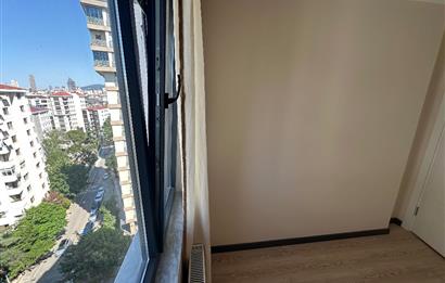 https://www.sahibinden.com/ilan/emlak-konut-satilik-goztepe-minibus-caddesi-ne-1-dk-yeni-bos-3-plus1-1327963270/detay