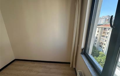 https://www.sahibinden.com/ilan/emlak-konut-satilik-goztepe-minibus-caddesi-ne-1-dk-yeni-bos-3-plus1-1327963270/detay