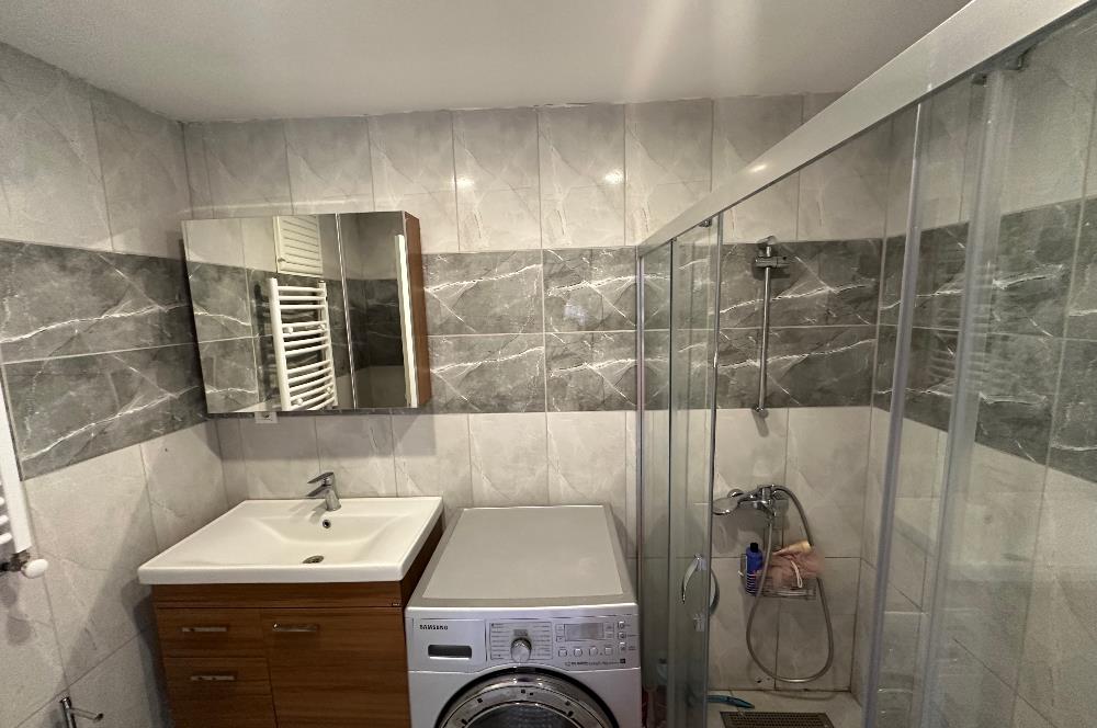 https://www.sahibinden.com/ilan/emlak-konut-satilik-goztepe-minibus-caddesi-ne-1-dk-yeni-bos-3-plus1-1327963270/detay