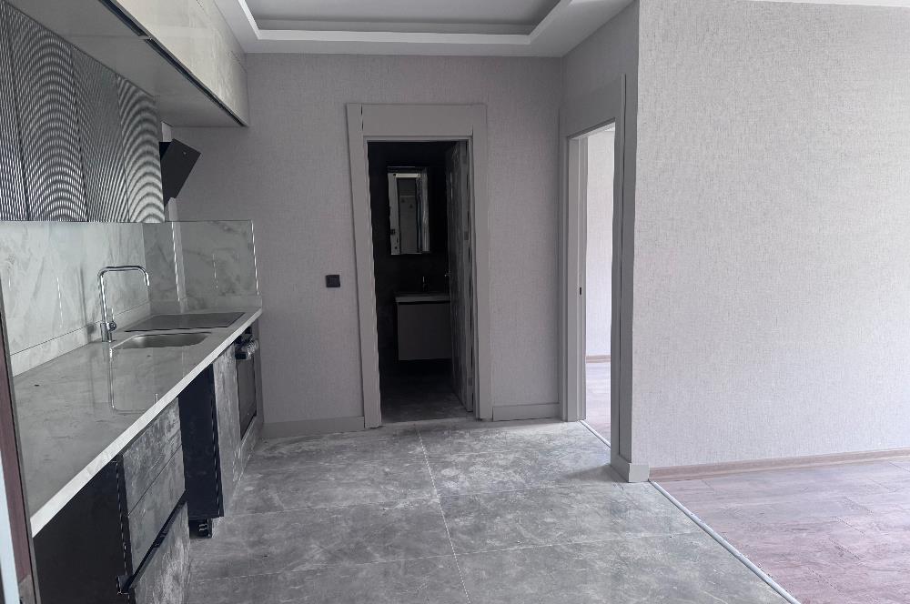 Eymir Mahallesi Paradise Sitesi Bahçe Kullanımlı 1+1 Kiralık